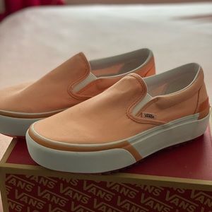 PLATFORM VANS WITH GUM BOTTOMS